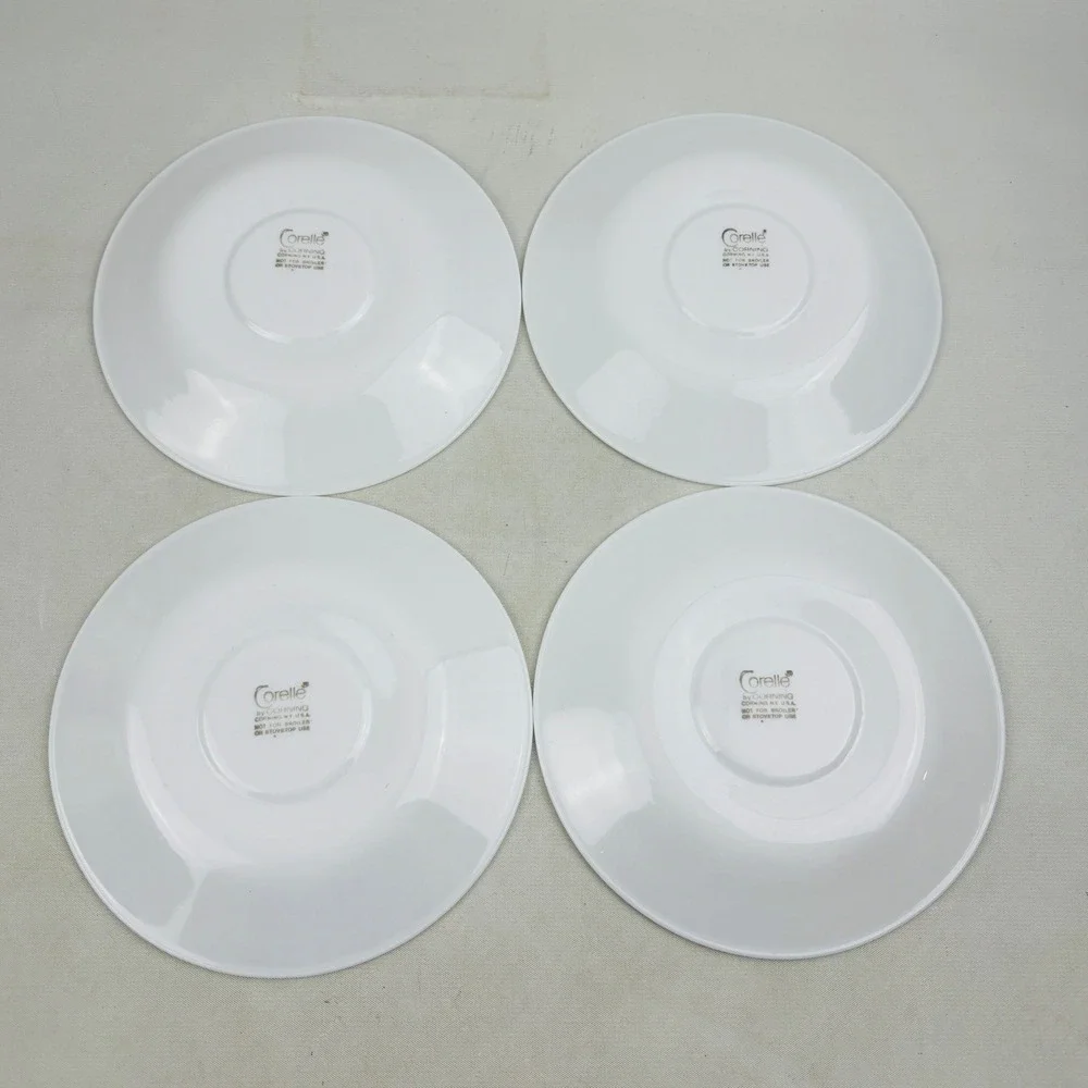 Vintage Corelle Winter Holly Cup & Saucer Set of 4 Black Vein Christmas Holiday